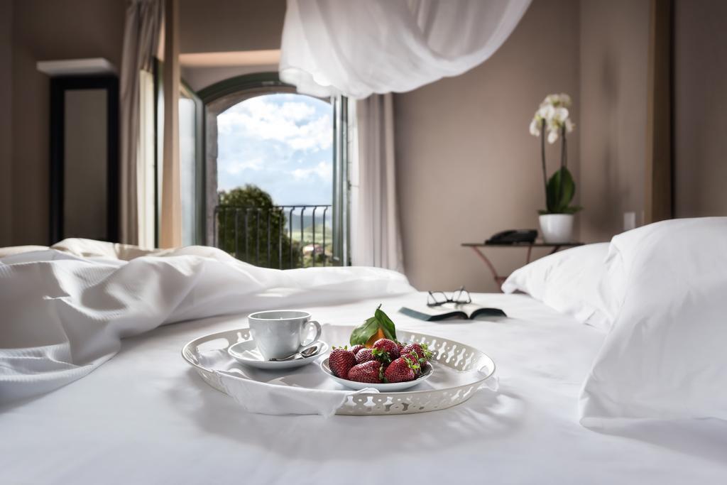 Firriato Hospitality Cavanera Etnea Resort & Wine Experience Castiglione De Sicilia Bilik gambar